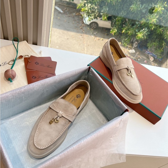 Loro Piana Women’s Loafers - Picture 8 of 9